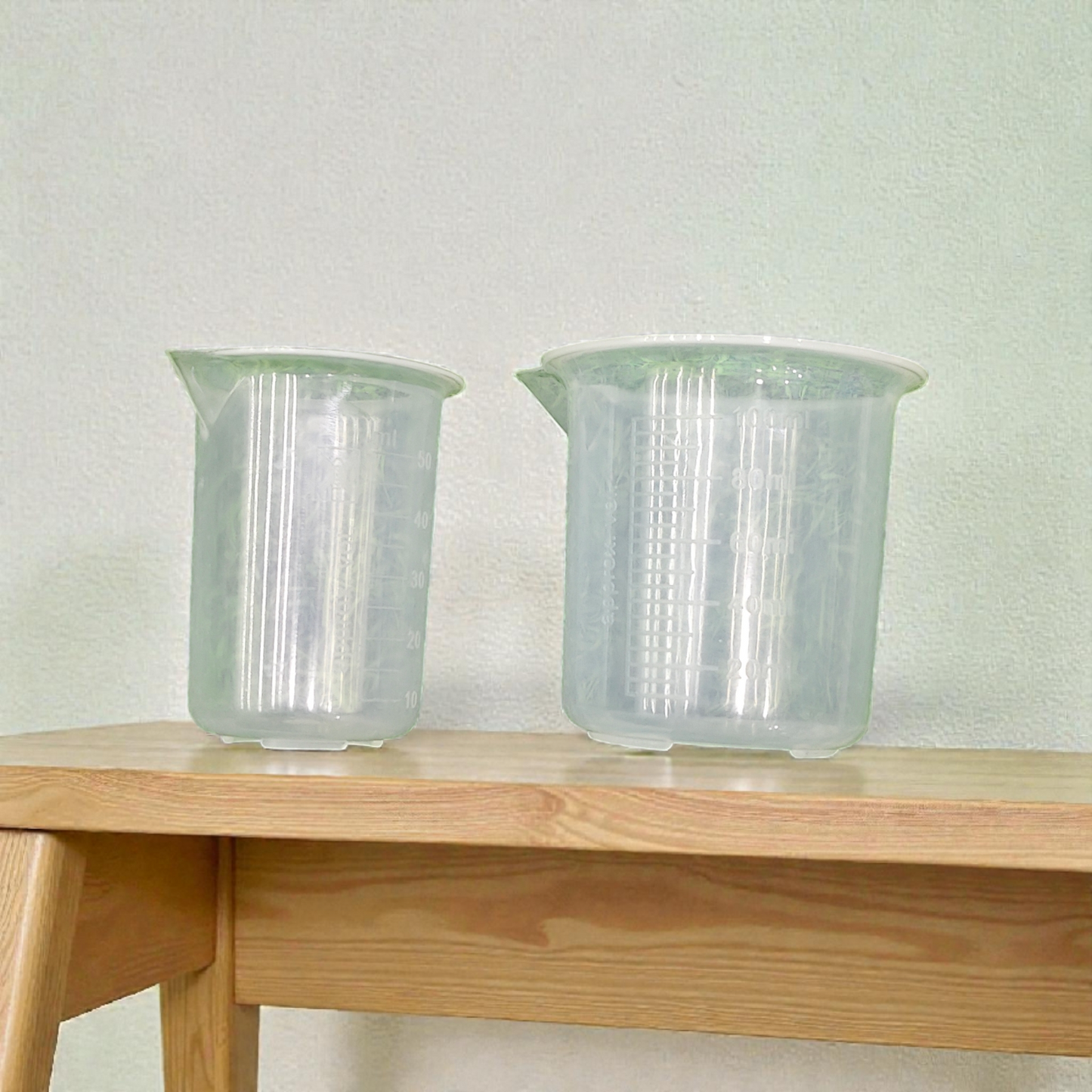 Plastic Measuring Cups – Pair (50ml & 100ml)
